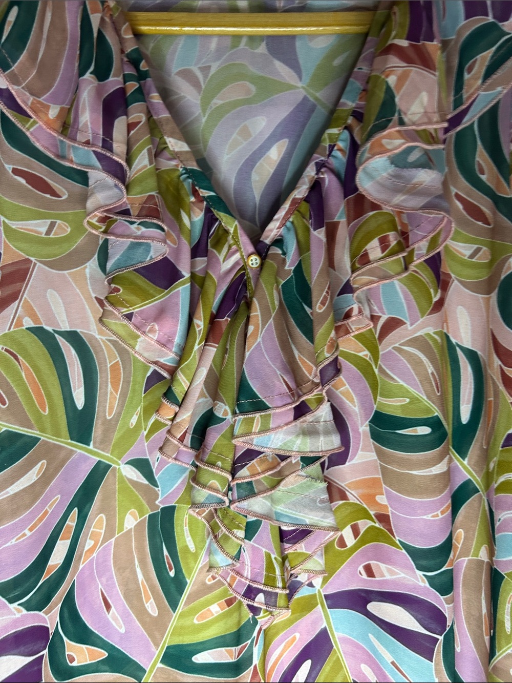 Democracy Monstera Leaf Ruffle Blouse - Picture 5 of 7